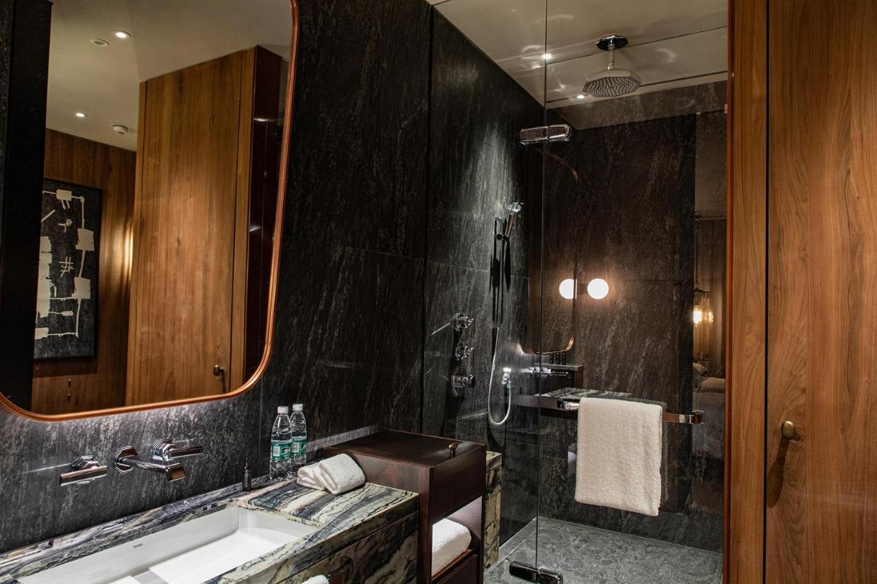 Mumian Beijing Daxing International Airport, Part Of Hyatt Hotel Eksteriør billede Bathroom